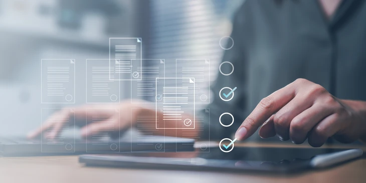 gestion des documents, recherche et audit de fichiers, analyse des données de dossiers