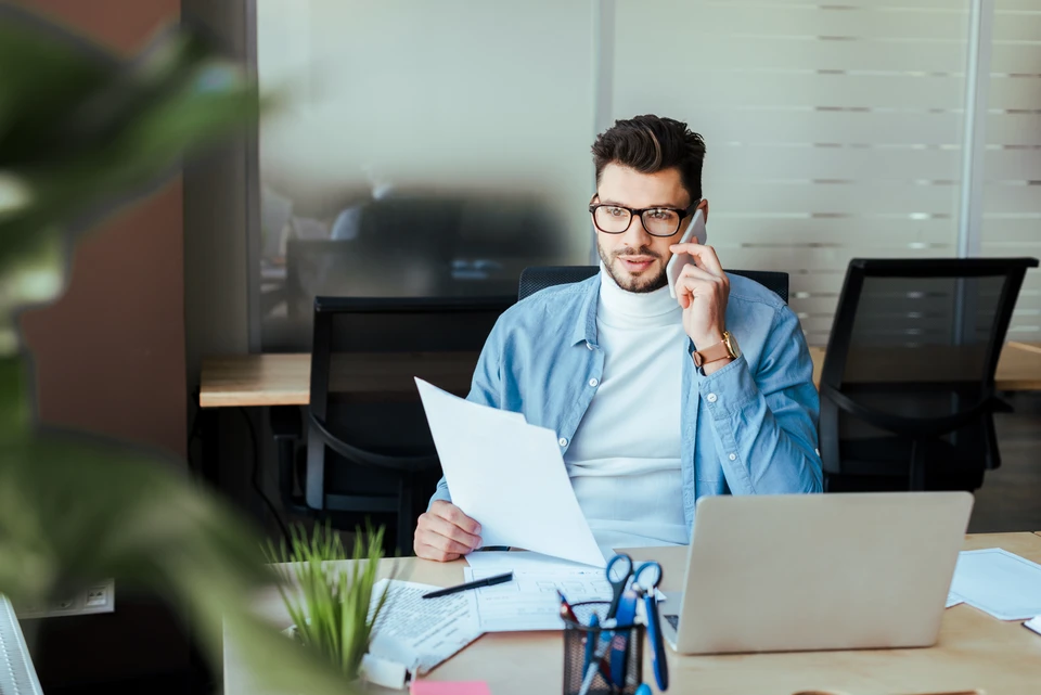 Liste de contrôle et gestion des tâches du Presse-papiers, formulaire d'enquête en ligne La technologie d'entreprise comprend un système de gestion des documents (SGD) et l'automatisation des processus pour gérer efficacement les fichiers